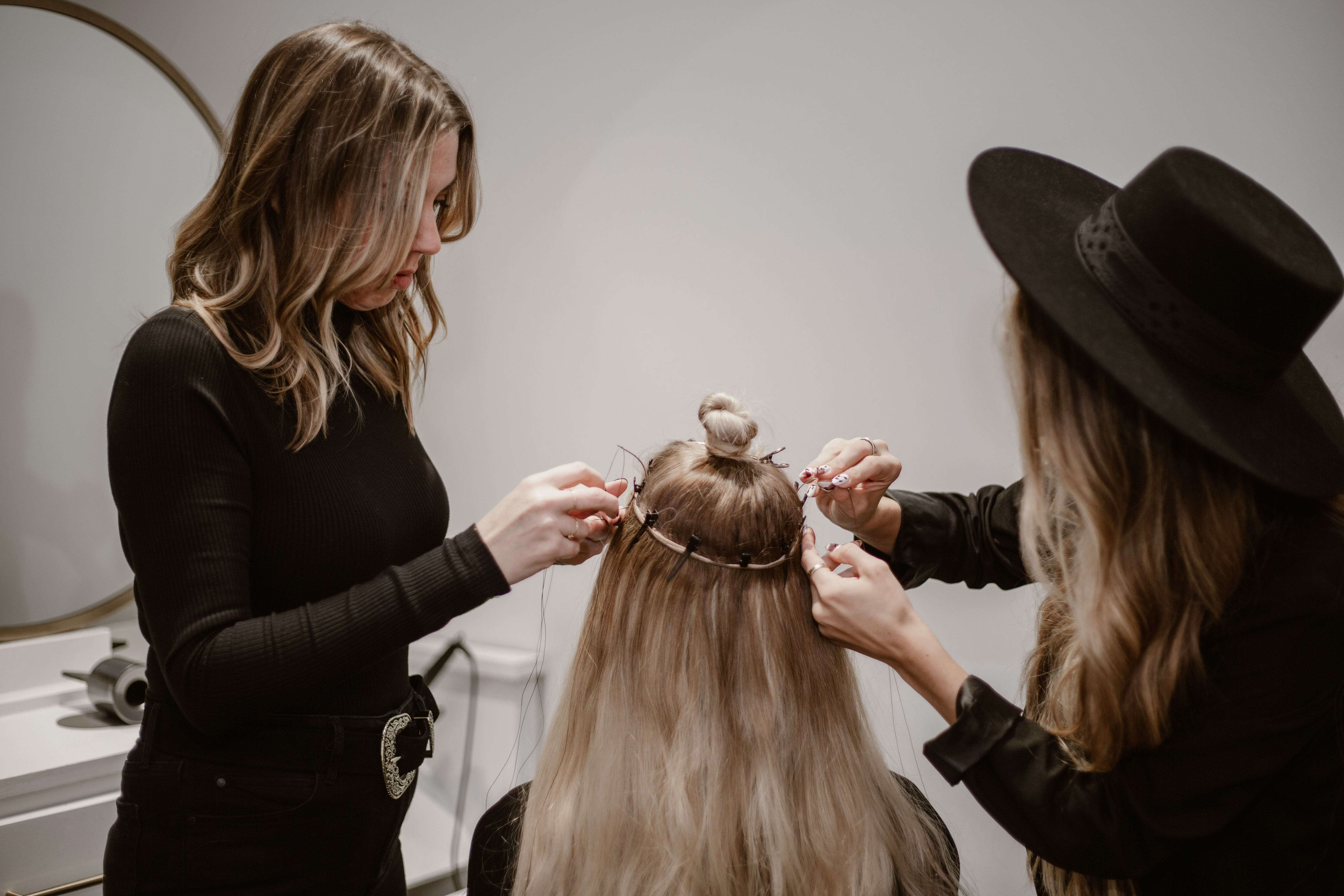 Premium Haarverlängerung und Haarverdichtung auf Mallorca